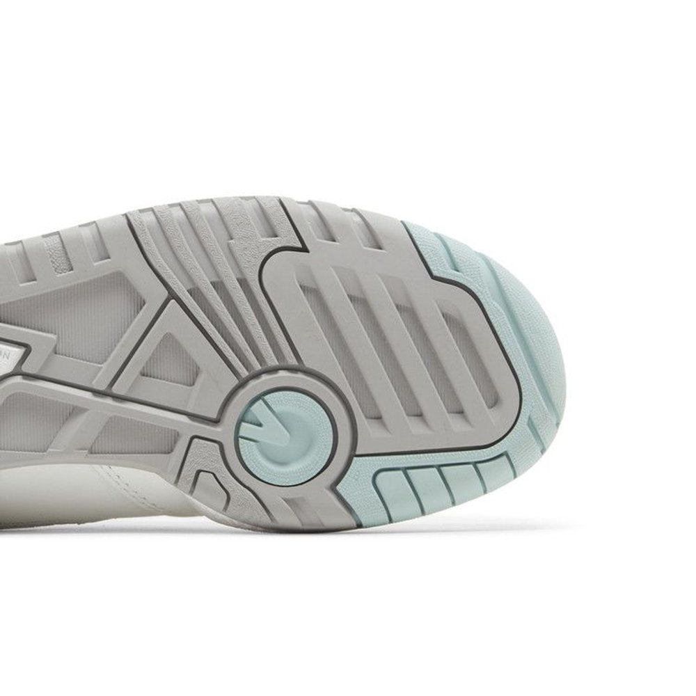 New Balance 530 White Winter Fog (GS) – pohled shora | Purekickz