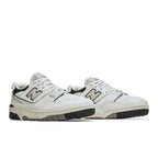 New Balance 550 Cream Black – lifestyle foto | Purekickz