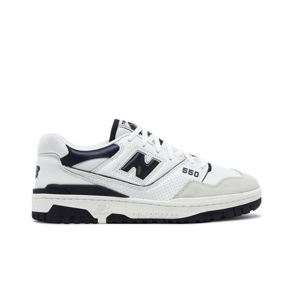 New Balance 550 Navy Blue – boční pohled | Purekickz