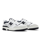 New Balance 550 Navy Blue – lifestyle foto | Purekickz