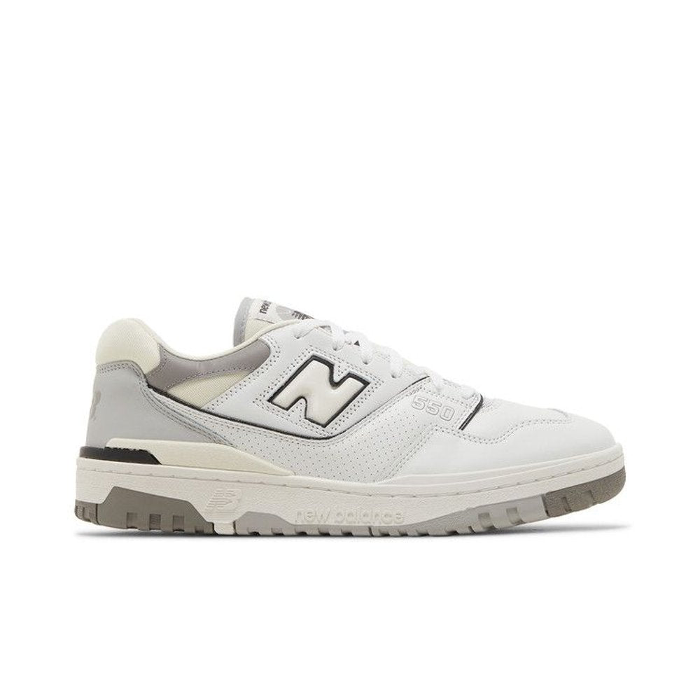 New Balance 550 Salt and Pepper – boční pohled | Purekickz