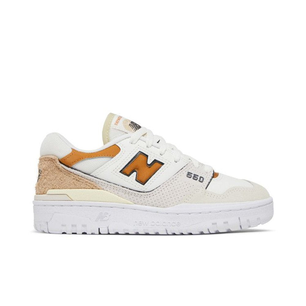 New Balance 550 Sea Salt Tobacco (W) – boční pohled | Purekickz