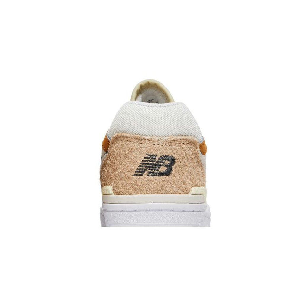 New Balance 550 Sea Salt Tobacco (W) – detail materiálu | Purekickz