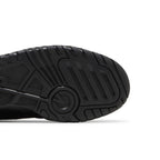 New Balance 550 Triple Black – pohled shora | Purekickz