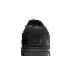 New Balance 550 Triple Black (GS) – detail materiálu | Purekickz