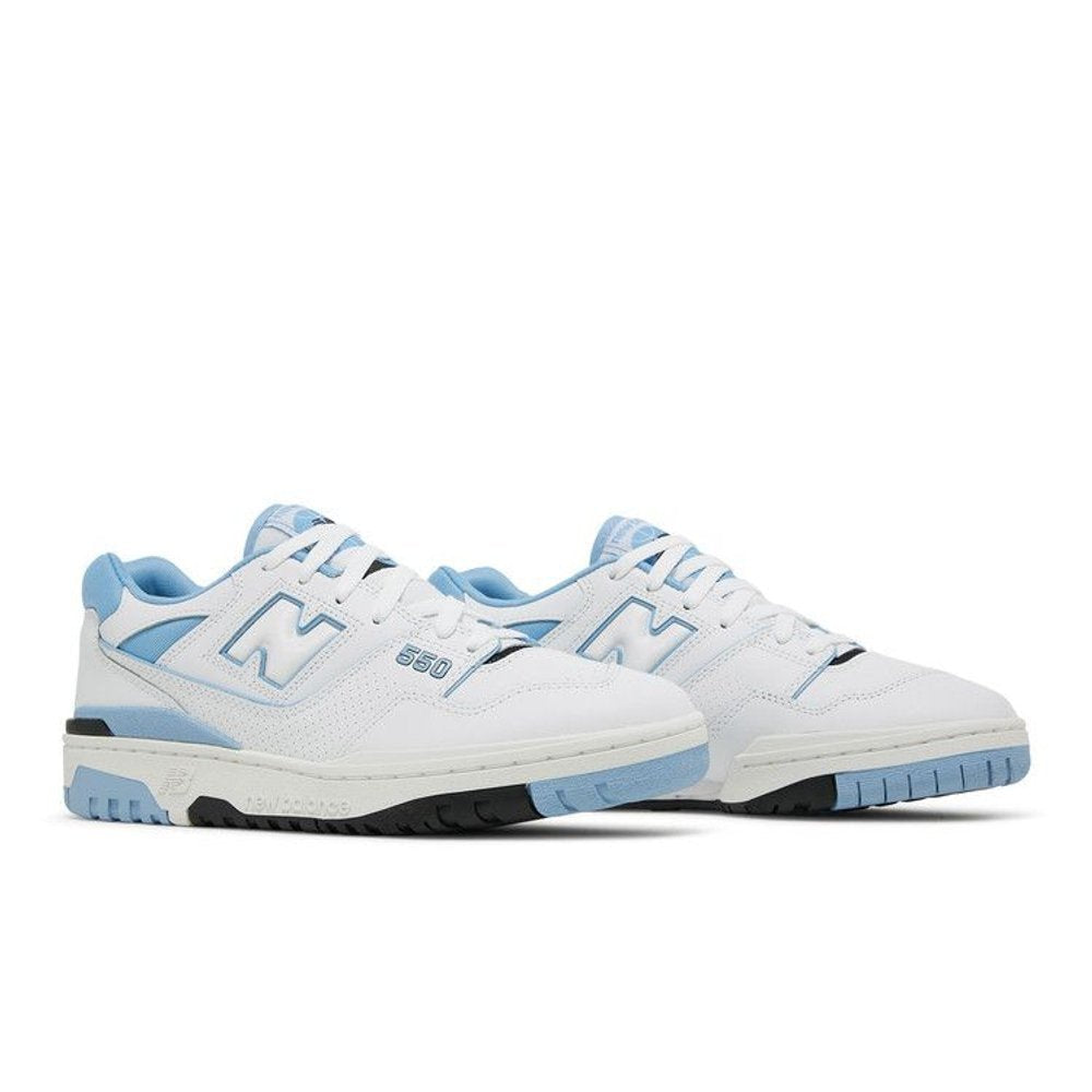New Balance 550 UNC White University Blue – lifestyle foto | Purekickz