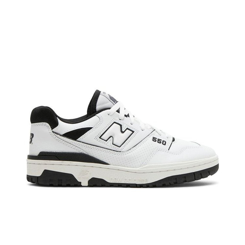 New Balance 550 White Black – boční pohled | Purekickz