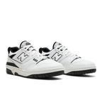New Balance 550 White Black – lifestyle foto | Purekickz