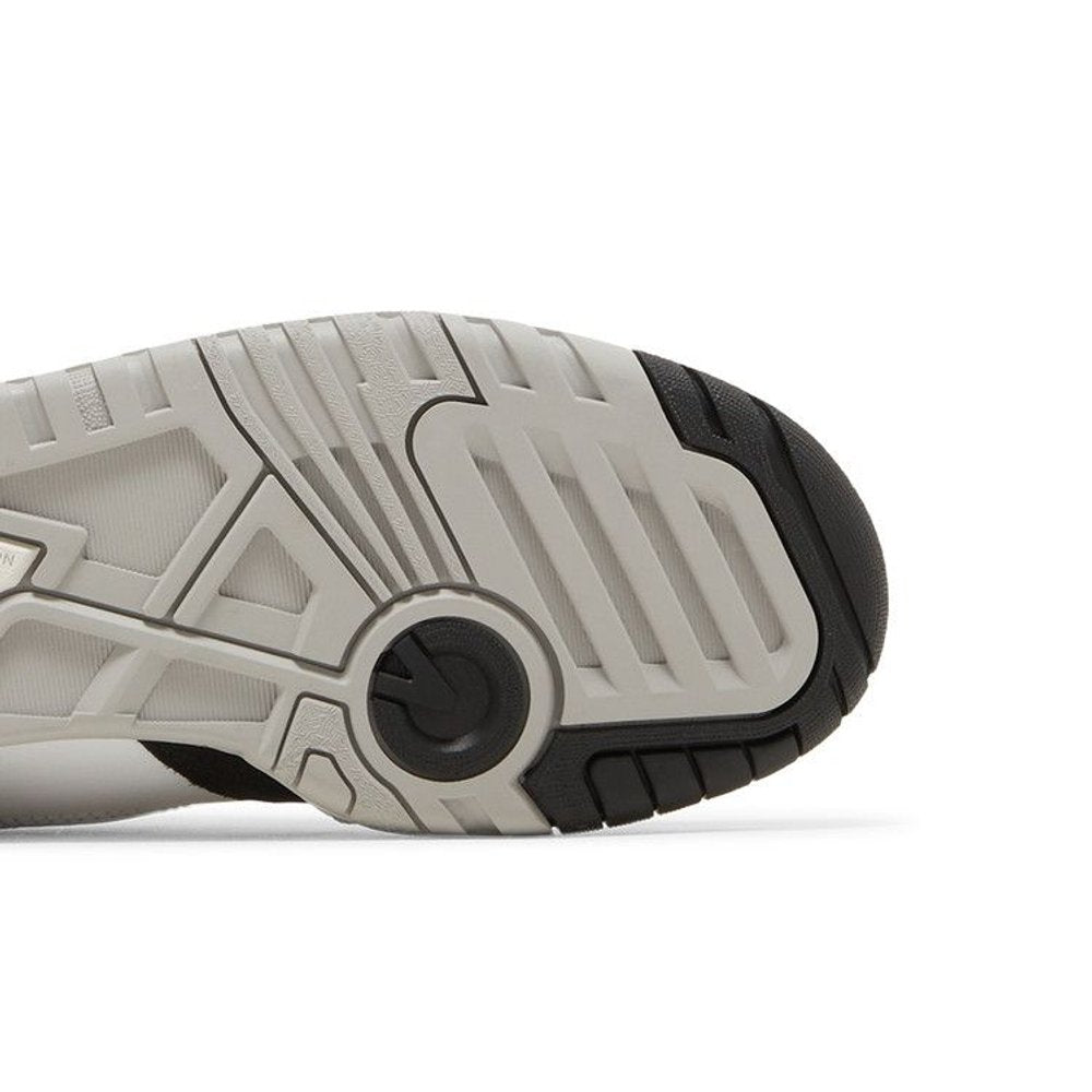 New Balance 550 White Black Rain Cloud (GS) – pohled shora | Purekickz