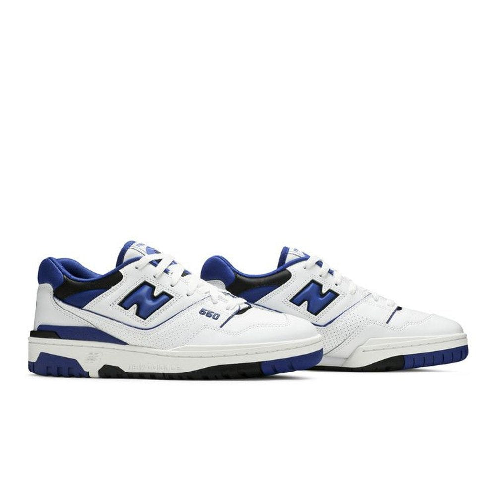 New Balance 550 White Blue – lifestyle foto | Purekickz