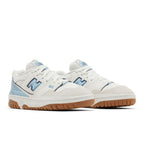 New Balance 550 White Blue Gum (GS) – lifestyle foto | Purekickz