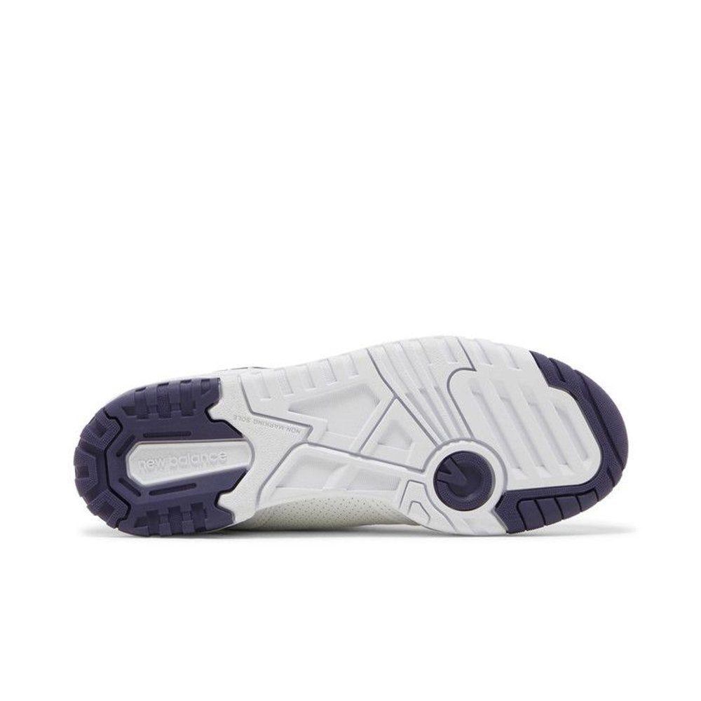 New Balance 550 White Dark Mercury (W) – zadní pohled | Purekickz