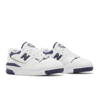 New Balance 550 White Dark Mercury (W) – lifestyle foto | Purekickz