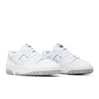 New Balance 550 White Grey (GS) – lifestyle foto | Purekickz