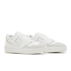 New Balance 550 White Grey Toe – lifestyle foto | Purekickz