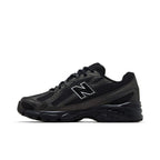 New Balance 740 Black Silver Metallic – hlavní pohled | Purekickz