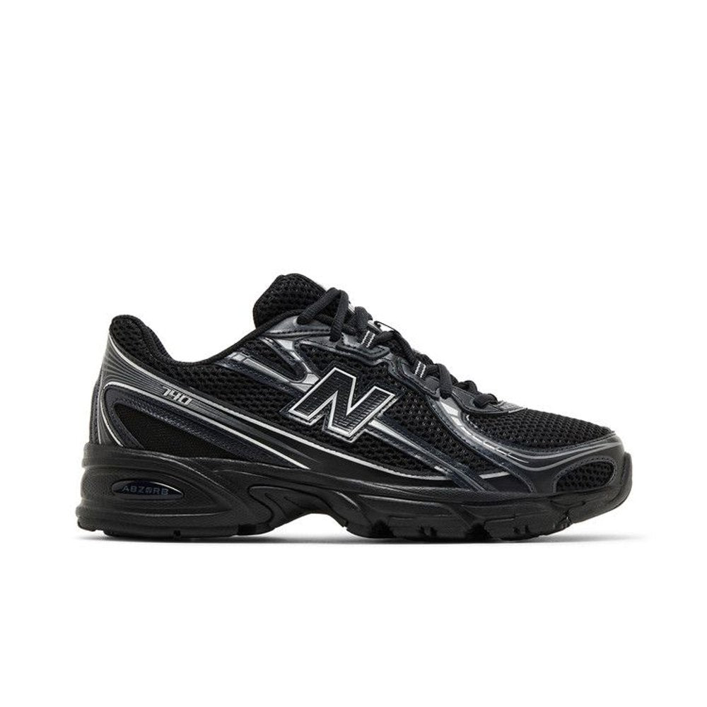 New Balance 740v2 Black Grey Silver – boční pohled | Purekickz