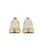 New Balance 9060 Beige – podrážka | Purekickz