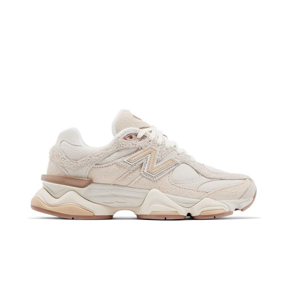 New Balance 9060 Bisque Sea Salt – boční pohled | Purekickz