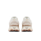 New Balance 9060 Bisque Sea Salt – podrážka | Purekickz