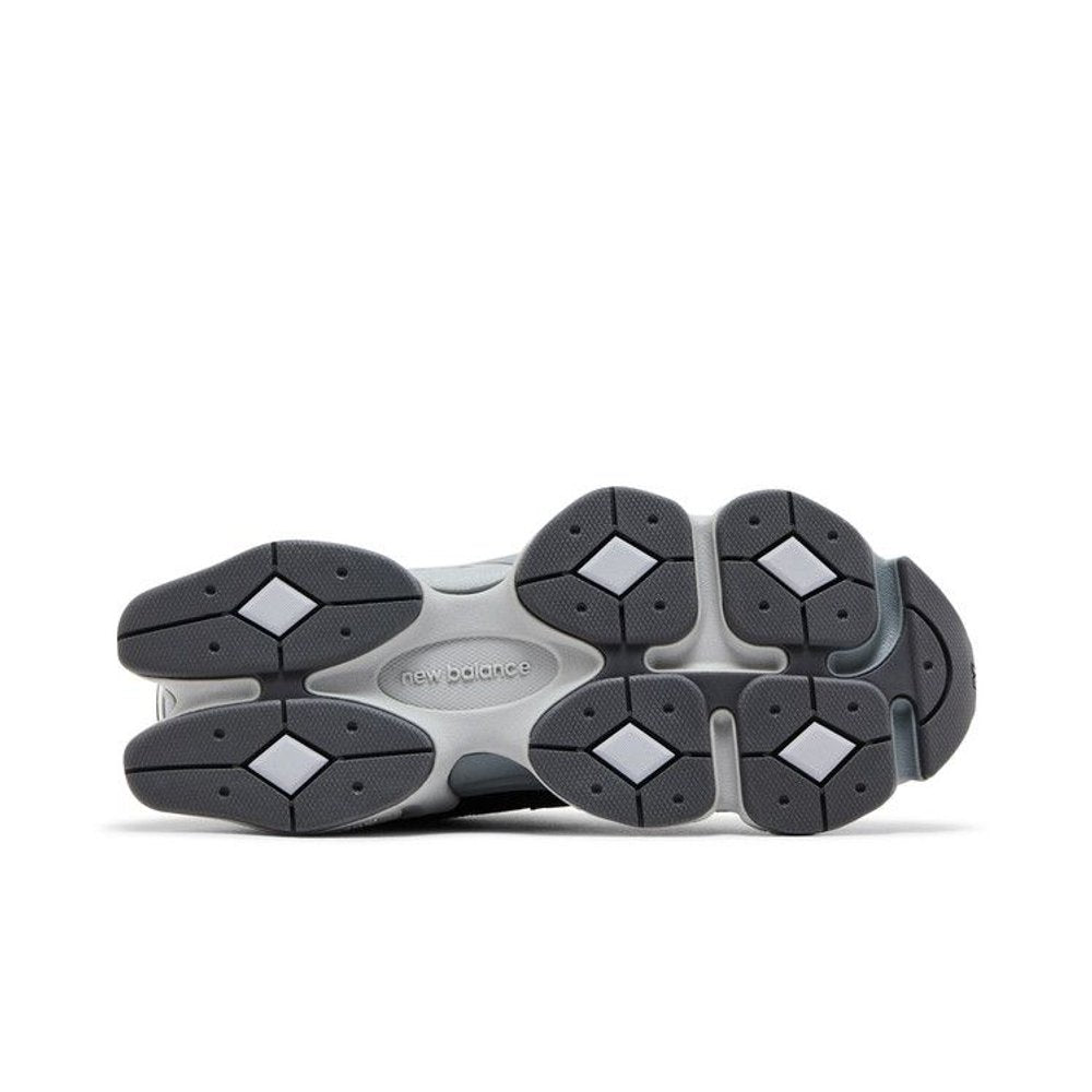 New Balance 9060 Black Castlerock