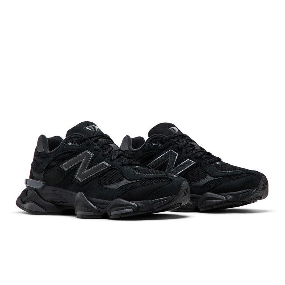 New Balance 9060 Black Cement – lifestyle foto | Purekickz