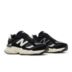 New Balance 9060 Black White – lifestyle foto | Purekickz