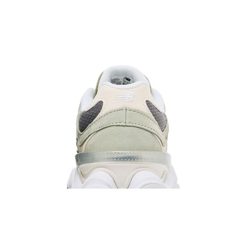 New Balance 9060 Fall Suedes Pack Olive – detail materiálu | Purekickz