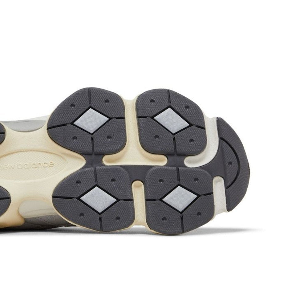 New Balance 9060 Granite