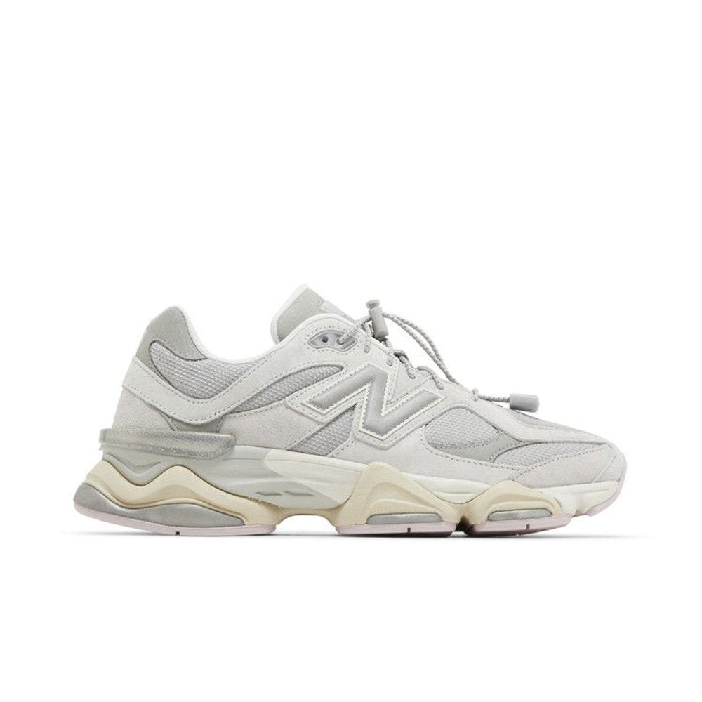 New Balance 9060 Grey Lilac – boční pohled | Purekickz