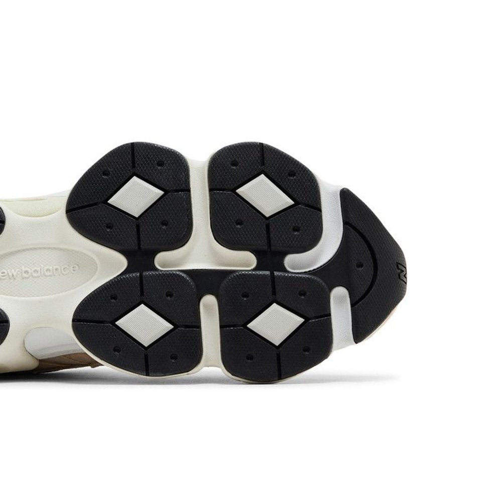 New Balance 9060 'Incense Raincloud Arid Stone' – pohled shora | Purekickz