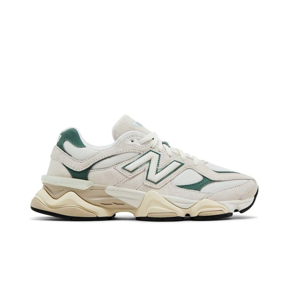 New Balance 9060 Linen Dark Juniper – boční pohled | Purekickz