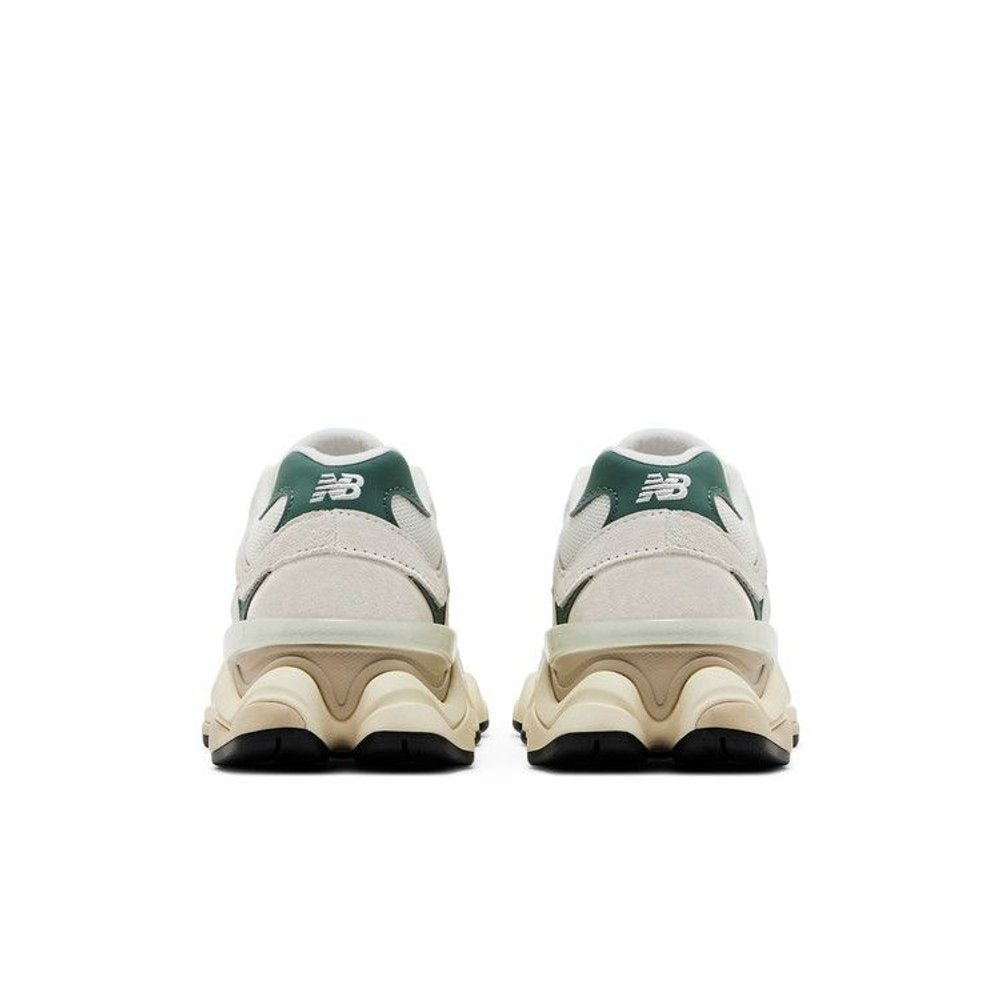New Balance 9060 Linen Dark Juniper – podrážka | Purekickz