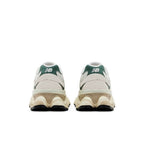New Balance 9060 Linen Dark Juniper – podrážka | Purekickz