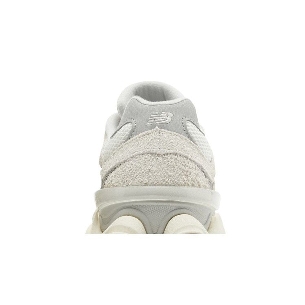 New Balance 9060 Moonbeam Sea Salt – detail materiálu | Purekickz