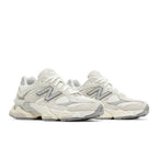 New Balance 9060 Moonbeam Sea Salt – lifestyle foto | Purekickz