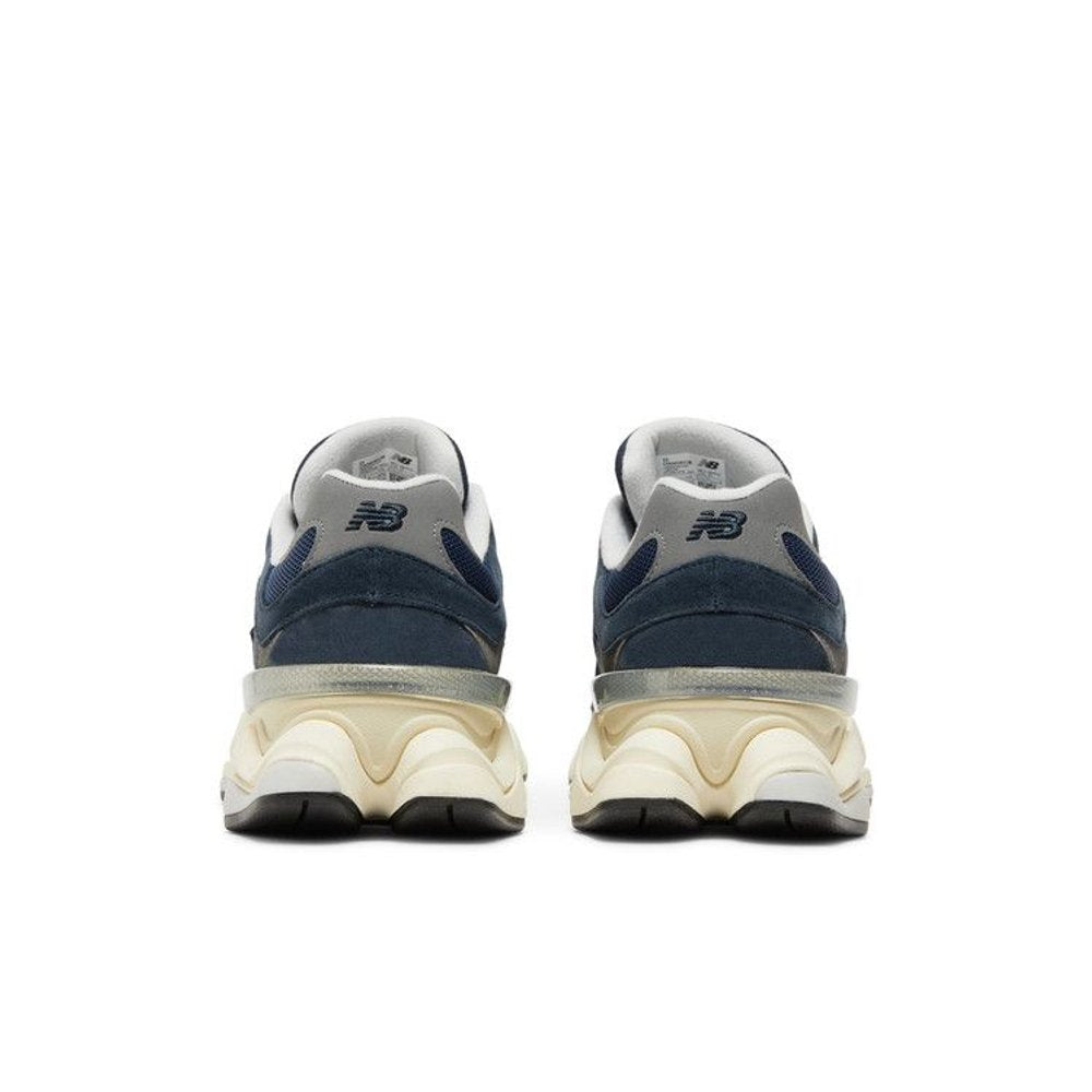 New Balance 9060 Navy White – podrážka | Purekickz