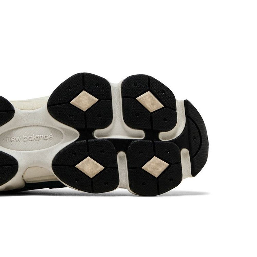 New Balance 9060 New Spruce Angora