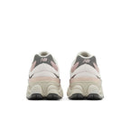New Balance 9060 Pink Granite (GS) – podrážka | Purekickz
