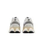 New Balance 9060 Rain Cloud (GS) – podrážka | Purekickz