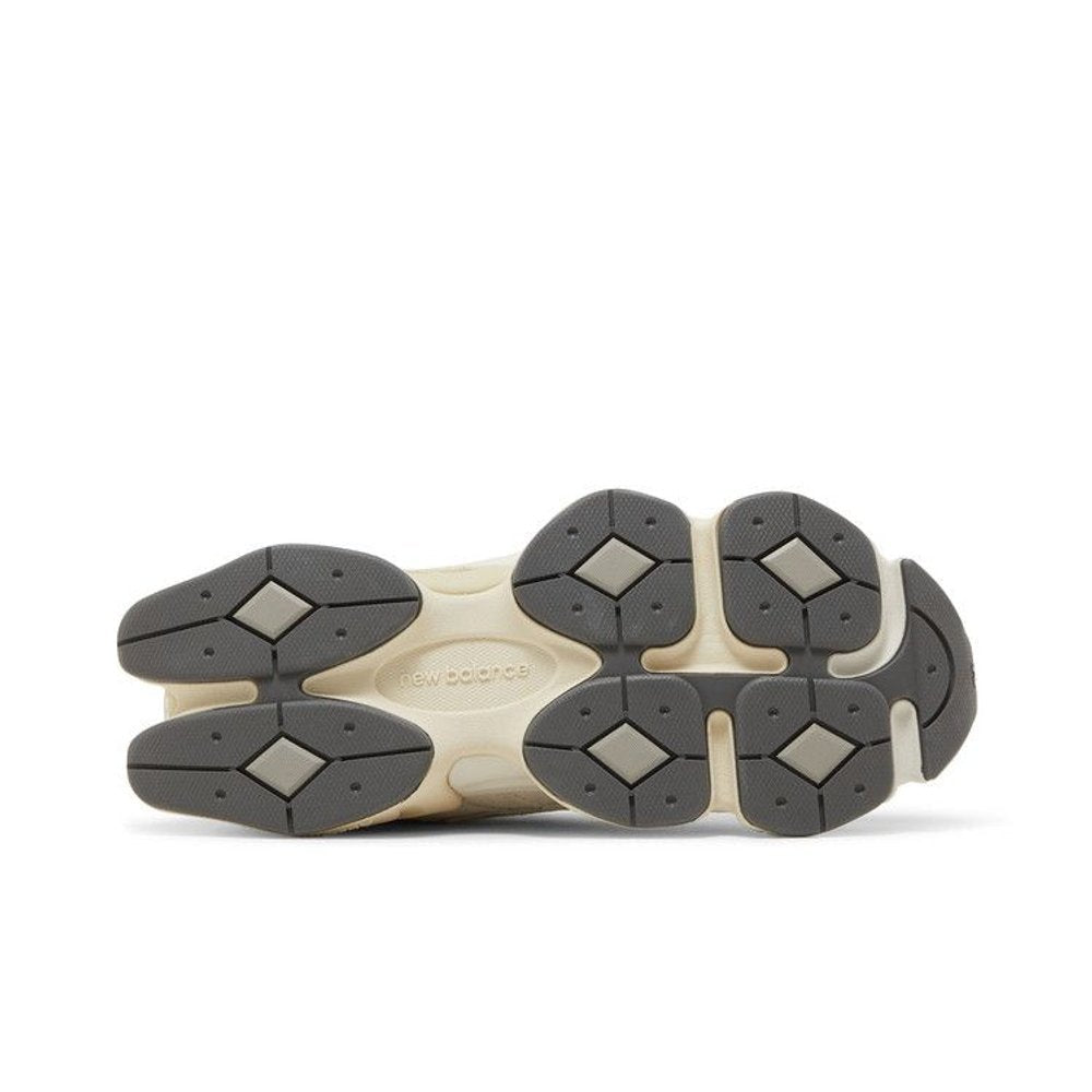 New Balance 9060 Sea Salt Concrete