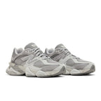 New Balance 9060 Shadow Grey – lifestyle foto | Purekickz