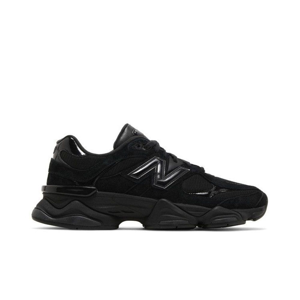 New Balance 9060 Triple Black Patent – boční pohled | Purekickz