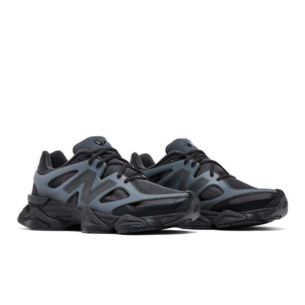 New Balance 9060 X Black Cement – lifestyle foto | Purekickz