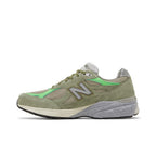 New Balance 990v3 MiUSA Patta Keep Your Family Close – hlavní pohled | Purekickz