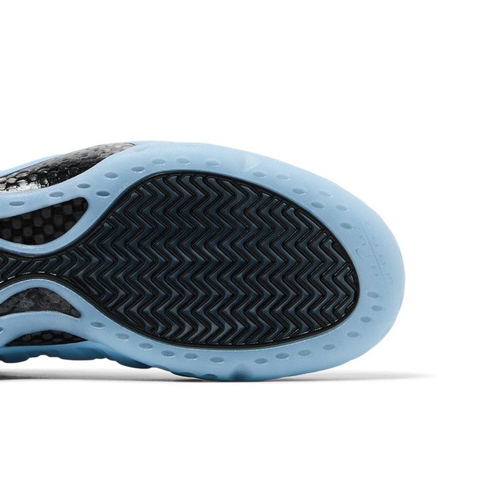 Nike Air Foamposite One Psychic Blue – pohled shora | Purekickz