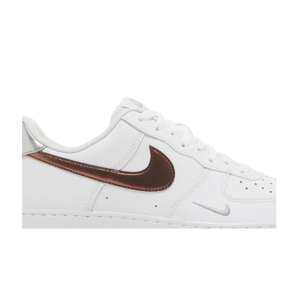 Nike Air Force 1 '07 Low White Picante Red – detail | Purekickz