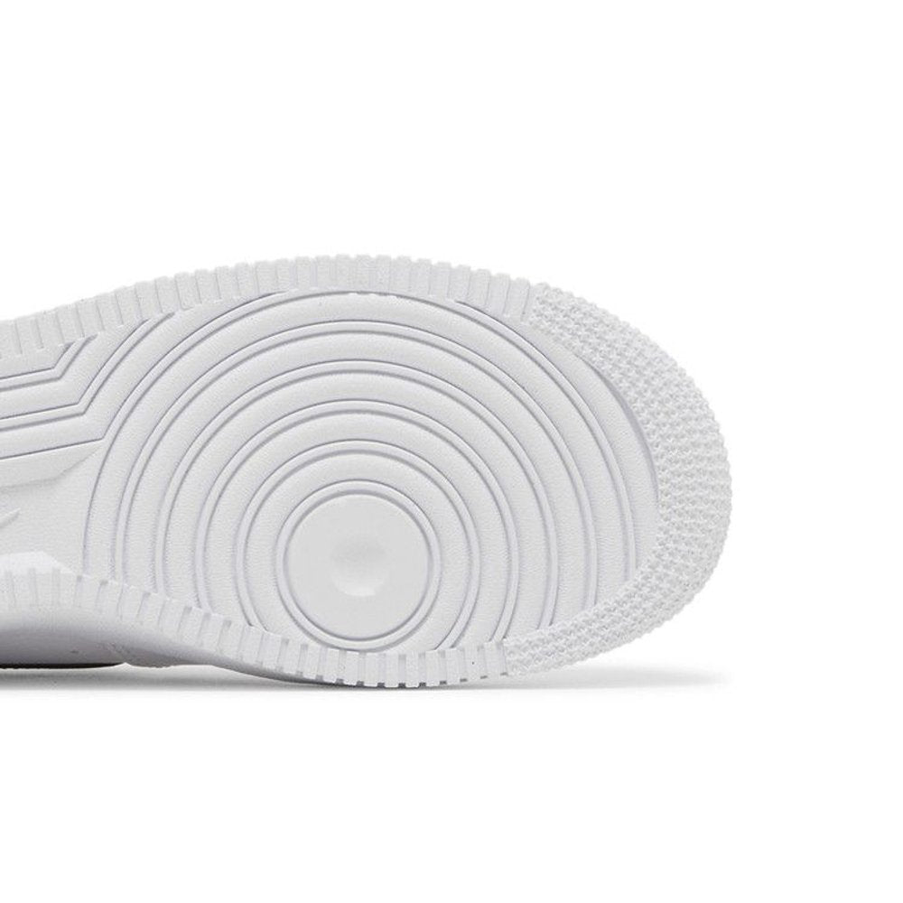 Nike Air Force 1 '07 Low White Picante Red – pohled shora | Purekickz