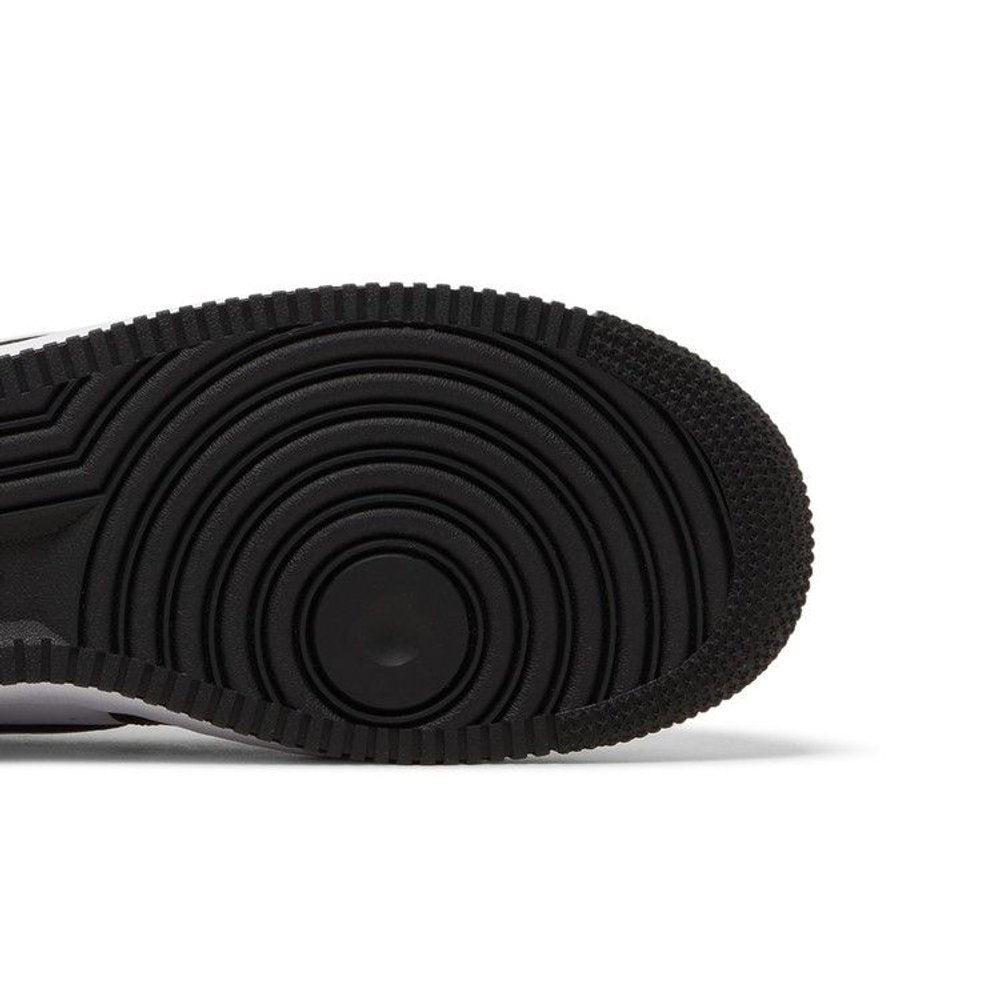 Nike Air Force 1 '07 Low White Swoosh Panda – pohled shora | Purekickz
