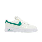 Nike Air Force 1 '07 LV8 '40th Anniversary - Sail Malachite' – boční pohled | Purekickz